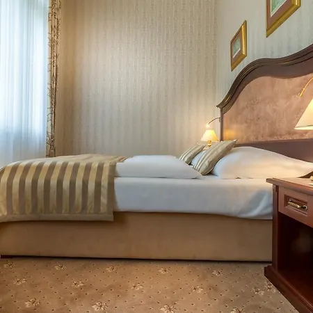 Otel Ensana Nove Lazne Mariánské Lázně